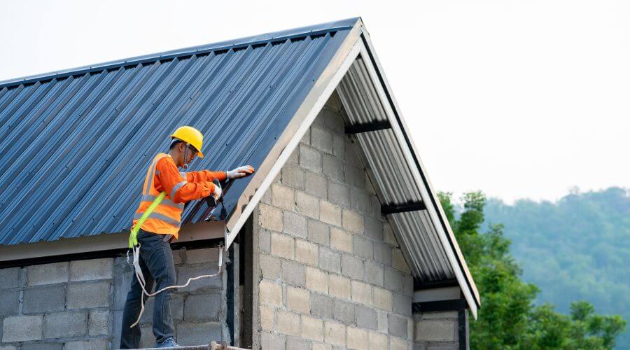 Expert new roof installation services in Friendsville, MD